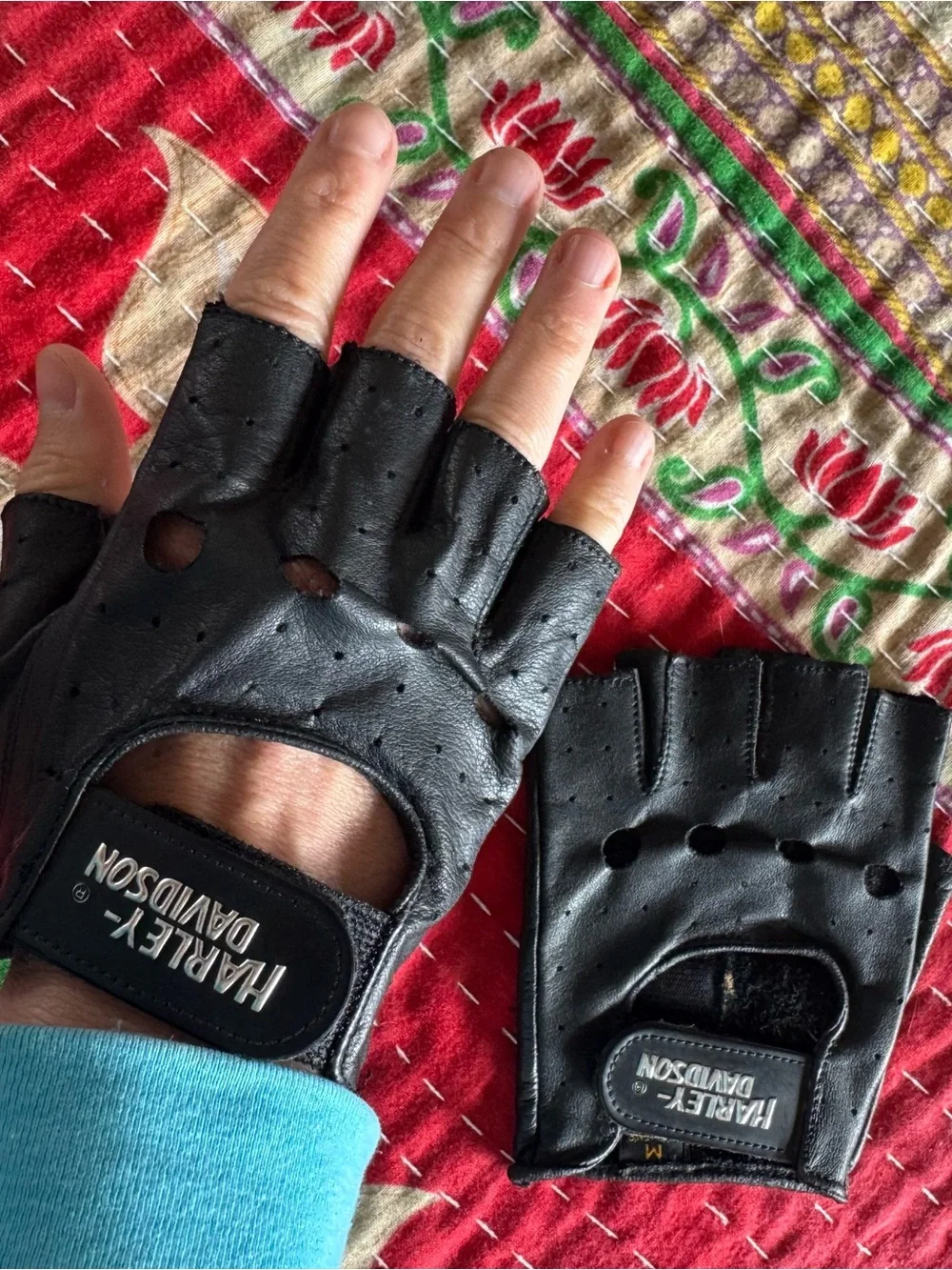 Harley-Davidson Leather Riding Gloves NWOT Women’s M